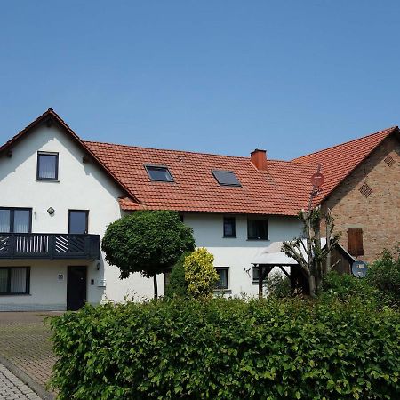 Monteurwohnungen Goeb - Nicht Fuer Urlaubsgaeste Geisa Экстерьер фото